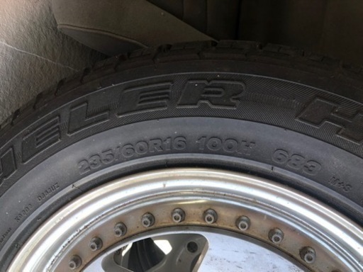 更に値下げ?アルミホイール‼️114.3 ❓5穴　車検用等に?