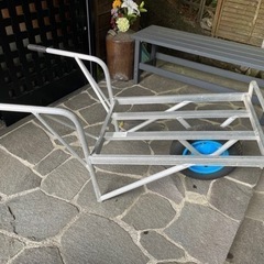 アルミ一輪車ノーパンク