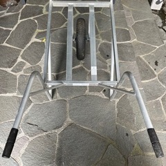 アルミ一輪車ノーパンクの画像