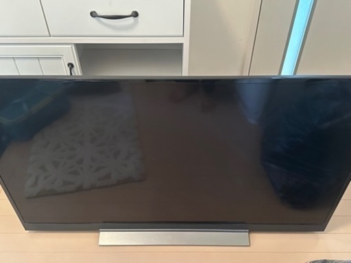 液晶テレビ　REGZA 49インチ