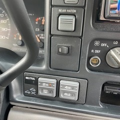 シボレーサバーバン　98yの画像