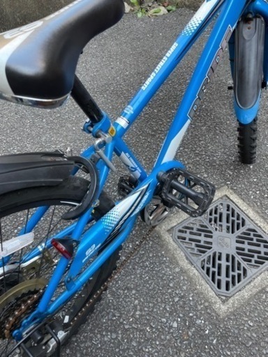 中古美品22インチ男児用自転車、値下げ！！