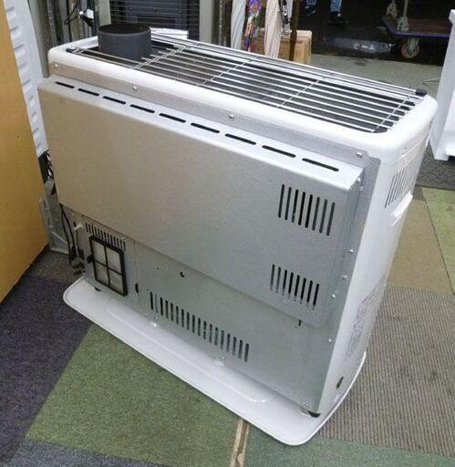 コロナ 煙突ストーブ 2012年製 SV-7011PR ポット式輻射/木造18畳/コンクリート29畳 暖房出力7.00Kw 煙突式 灯