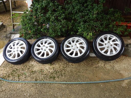 ダイハツ　タイヤ・アルミ4本セット 15インチ　値下げ30000円⇒25000円