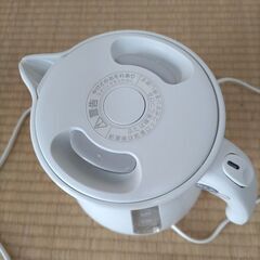 電気ケトルの画像