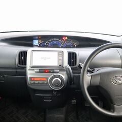 【乗り降りのしやすい車！！】　荷物を多く載せられるのでオススメです。