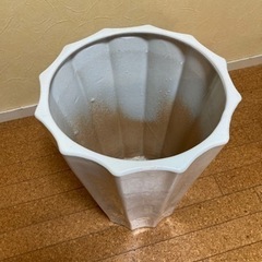 🪴大きなプランター　観葉植物などに…の画像