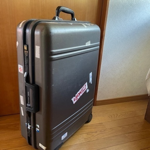 キャリーケース大型