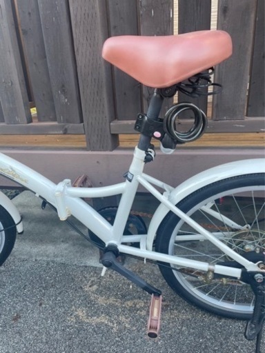 【※11月1日まで！！】折り畳み自転車【付属品あり】