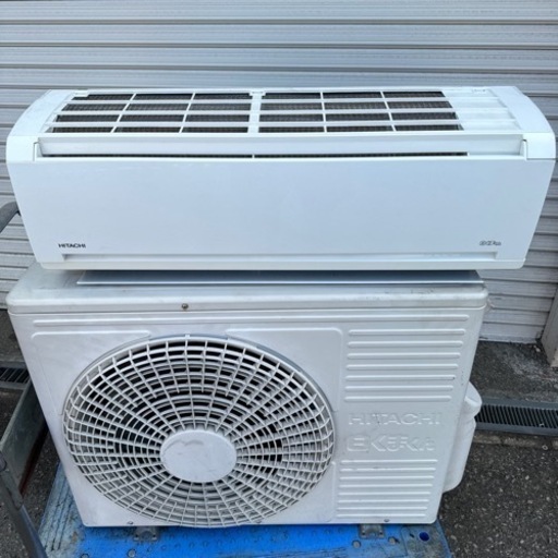 2016年製　日立白くまくん　200V 4kw  約14畳用