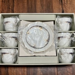 【決まりました】新品★NARUMI ボーンチャイナ