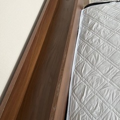 ダブルベッド　フレームの画像