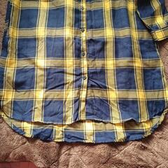 チェックロングシャツの画像