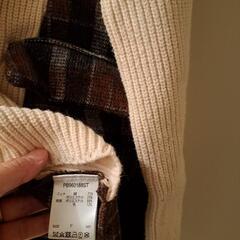 ⑧値下げ！ページボーイ バルーン袖チェックニットの画像