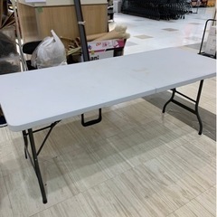 折りたたみ作業テーブルの画像
