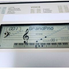 ヤマハ　ポータブルキーボード　PSR-E203　電子ピアノ　初心者に最適　GM音源　デジタルリバーブ搭載　ステレオサンプリングピアノ　YAMAHAの画像
