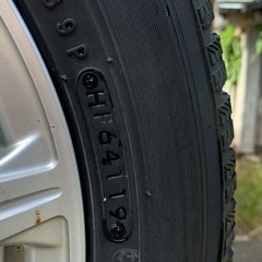 スタッドレスタイヤ(アルミホイール付き) 175/65R14 イボ有りの画像