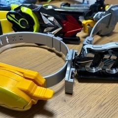 仮面ライダー、ヒーロー戦隊物のベルトなど１つ500円の画像