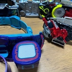 仮面ライダー、ヒーロー戦隊物のベルトなど１つ500円