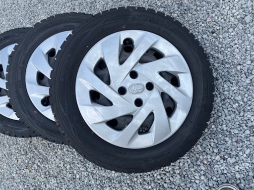 値下げ！スタッドレスタイヤ185/60R15 鉄ホイールセット　8分山以上
