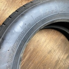 ☆未使用品 トラックタイヤ1本 205/60R17.5 LT ☆の画像