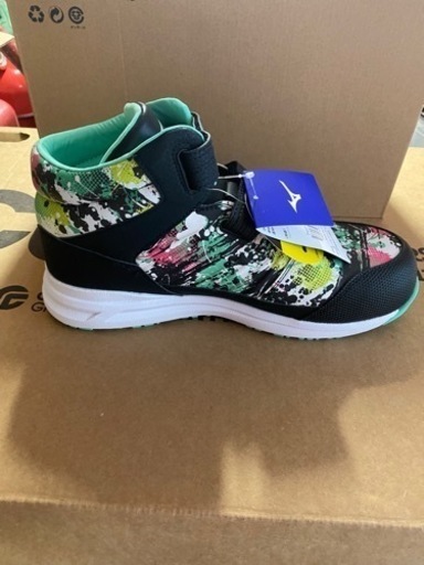 ミズノオールマイティSSⅡ27.5センチ新品未使用