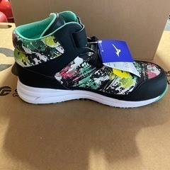 【激レア】トミヘブ コラボ カバンチャーム キューポッド 川瀬智子 ブリグリ 激レア】トミヘブ コラボ カバンチャーム キューポッド 川瀬智子 ブリグリ