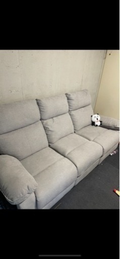 三人掛けソファ