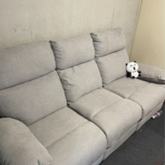 三人掛けソファ