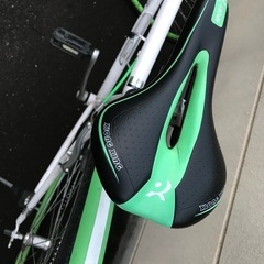 自転車　クロスバイク　ロードバイクの画像