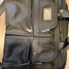 TUMIのビジネスバックの画像