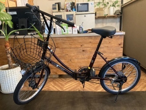 【前後タイヤ・チューブ新品！】LEDオートライト　6段変速　20インチ折りたたみ自転車　ブラウン