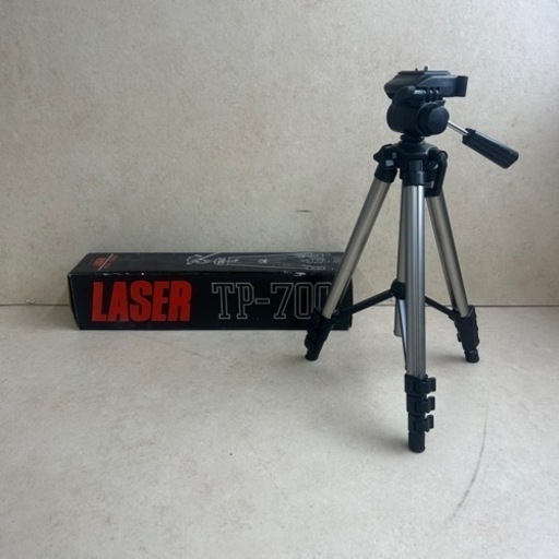 k1028511 LASER レーザー VIDEO TRIPOD ビデオ・カメラ三脚 伸長1150㎜ 縮長390㎜ 重量550g 現状品 中古品