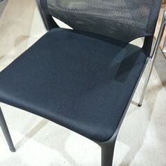 価格見直しました！vitra｜MEDASLIM｜メダスリム｜アームチェア｜スタッキングチェア③の画像
