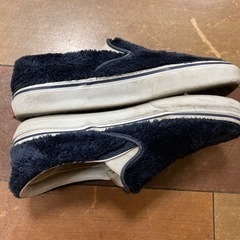 VANS バンズ 青 モフモフの靴の画像