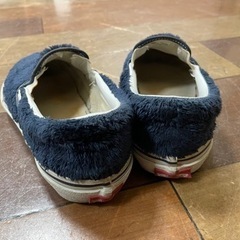 VANS バンズ 青 モフモフの靴の画像