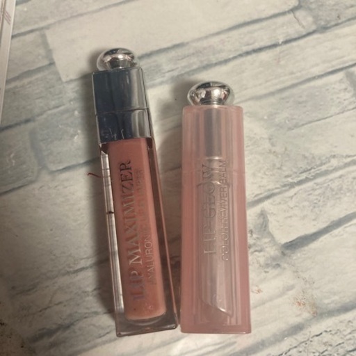 DIORマキシマイザーとリップスティック