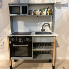 おもちゃキッチンの画像