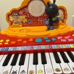 アンパンマンのピアノの画像