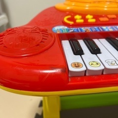 アンパンマンのピアノの画像