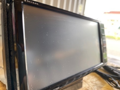 【美品】Panasonic パナソニック CN-RE03WD strada カーナビ ストラーダ SDナビ 2016年度地図 200m