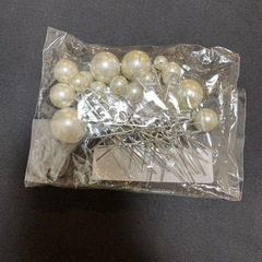 【結婚式用】ヘアアクセサリーの画像