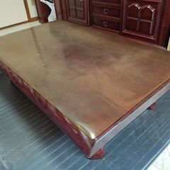 木製 ダイニングデーブルの画像