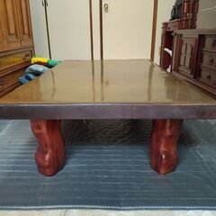 木製 ダイニングデーブルの画像