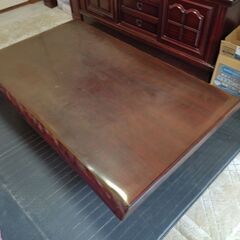 木製 ダイニングデーブルの画像