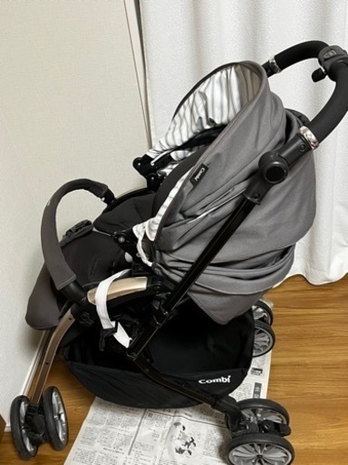 コンビ　ベビーカー　アンブレッタ　4キャス　エッグショック