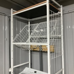 洗濯機用のカゴ、棚ラックの画像