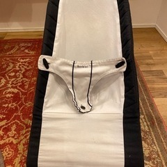 ベビービョルン バウンサー リバーシブル