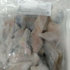 無塩切身　骨取りサバ　1キロ約50個の画像