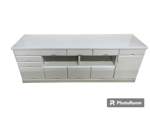 テレビ台　ホワイト